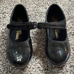 Tap shoes